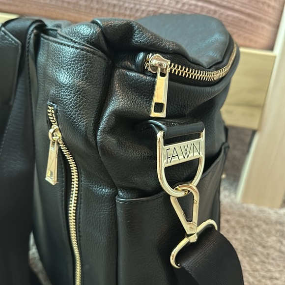 Fawn Design Original baby Diaper Bag Backpack - Picture 7 of 11